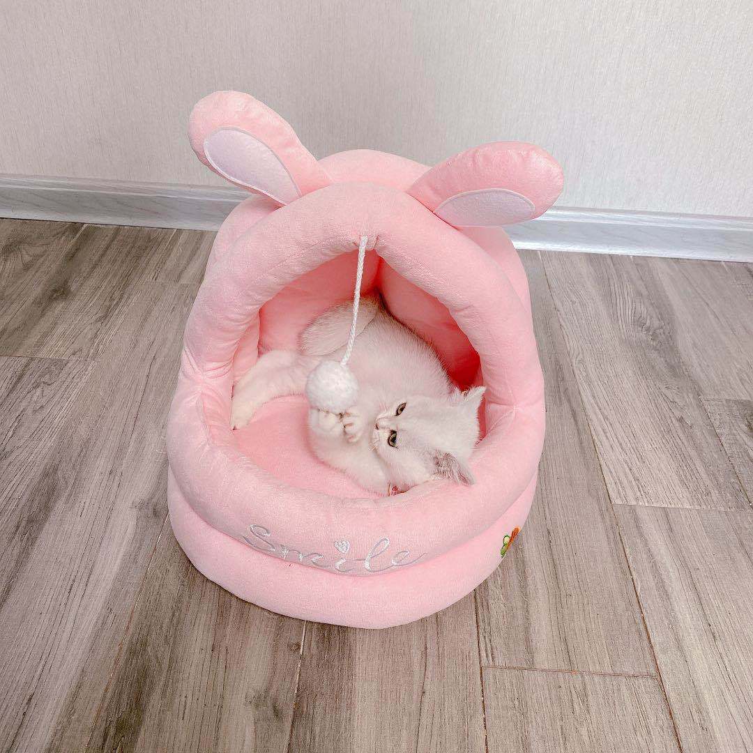 Premium Character Cat Litter Mat — Cute Animal Design, Soft Fabric, Anti-Tracking