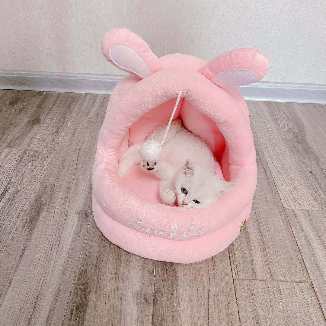 Premium Character Cat Litter Mat — Cute Animal Design, Soft Fabric, Anti-Tracking