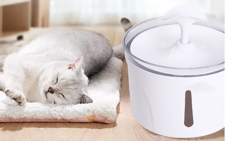 Luxury Smart Pet Water Fountain — 2.5L Circulating Filter, Ultra-Quiet, Food-Grade ABS